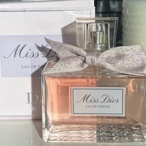 Miss Dior Parfum DIOR perfume
